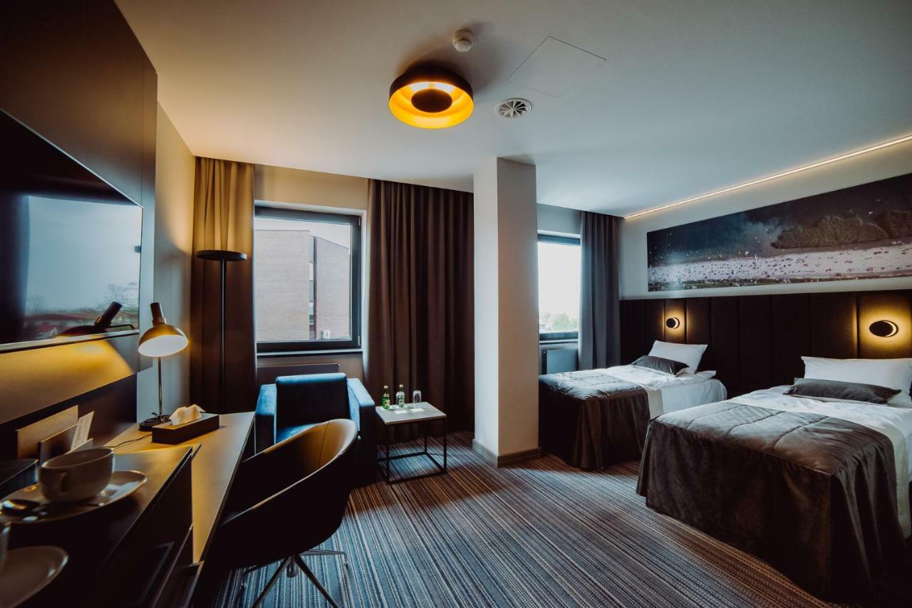 Hotel Evva タルノブジェク エクステリア 写真