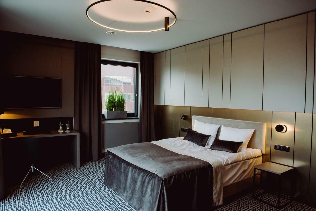 Hotel Evva タルノブジェク エクステリア 写真
